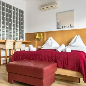 Hotel Corvinus - Newly Renovated, Vienna